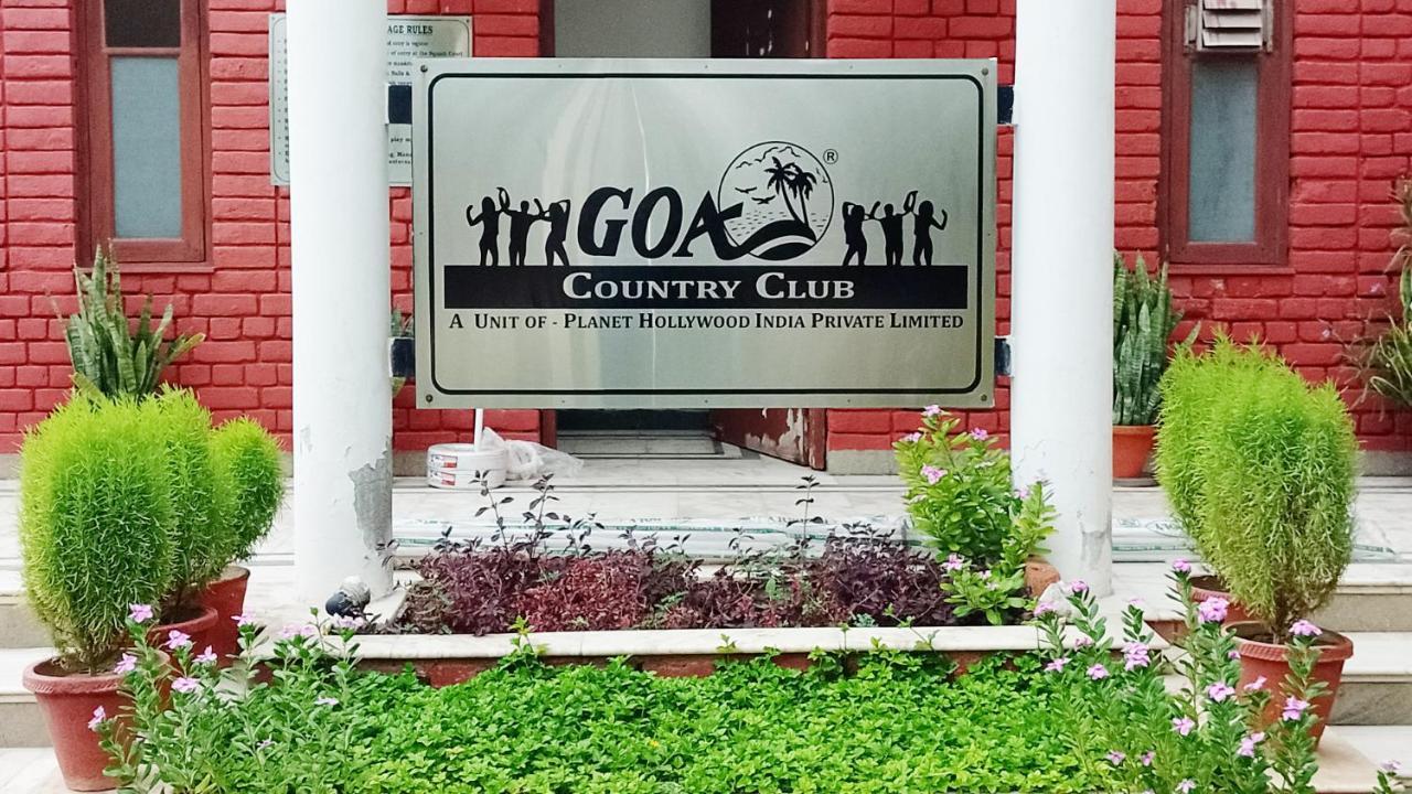 Goa Country Club Hotel Gurgáon Kültér fotó