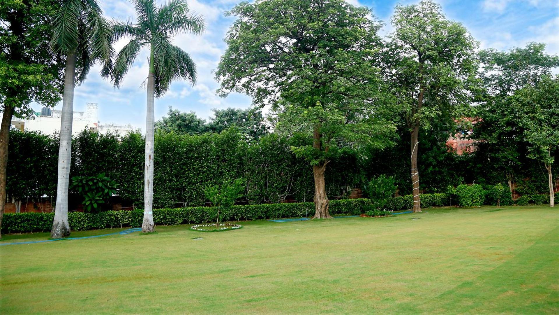 Goa Country Club Hotel Gurgáon Kültér fotó
